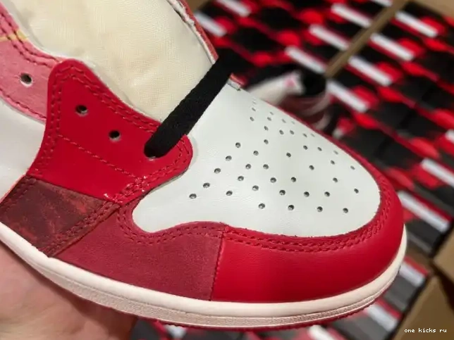Chep Onekick ACROSS THE HIGH SPIDER-MAN SPIDER-VERSE DV1748-601 JORDAN 1 OG 0414